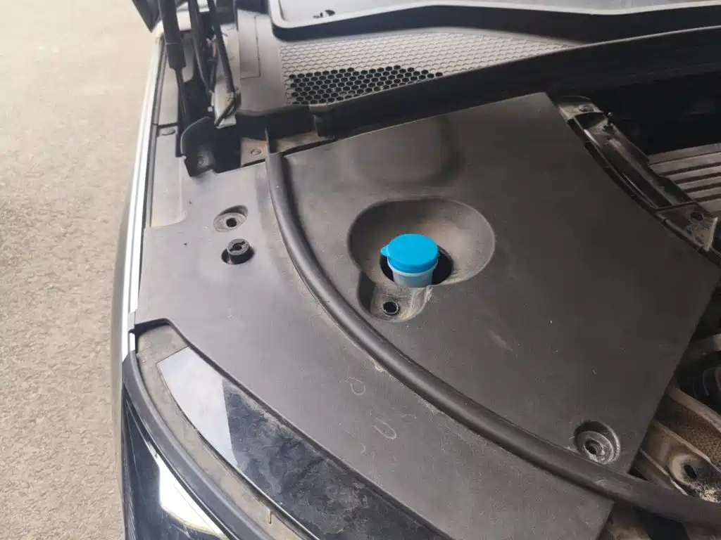 BYD PLUS New Energy — миниатюра 21