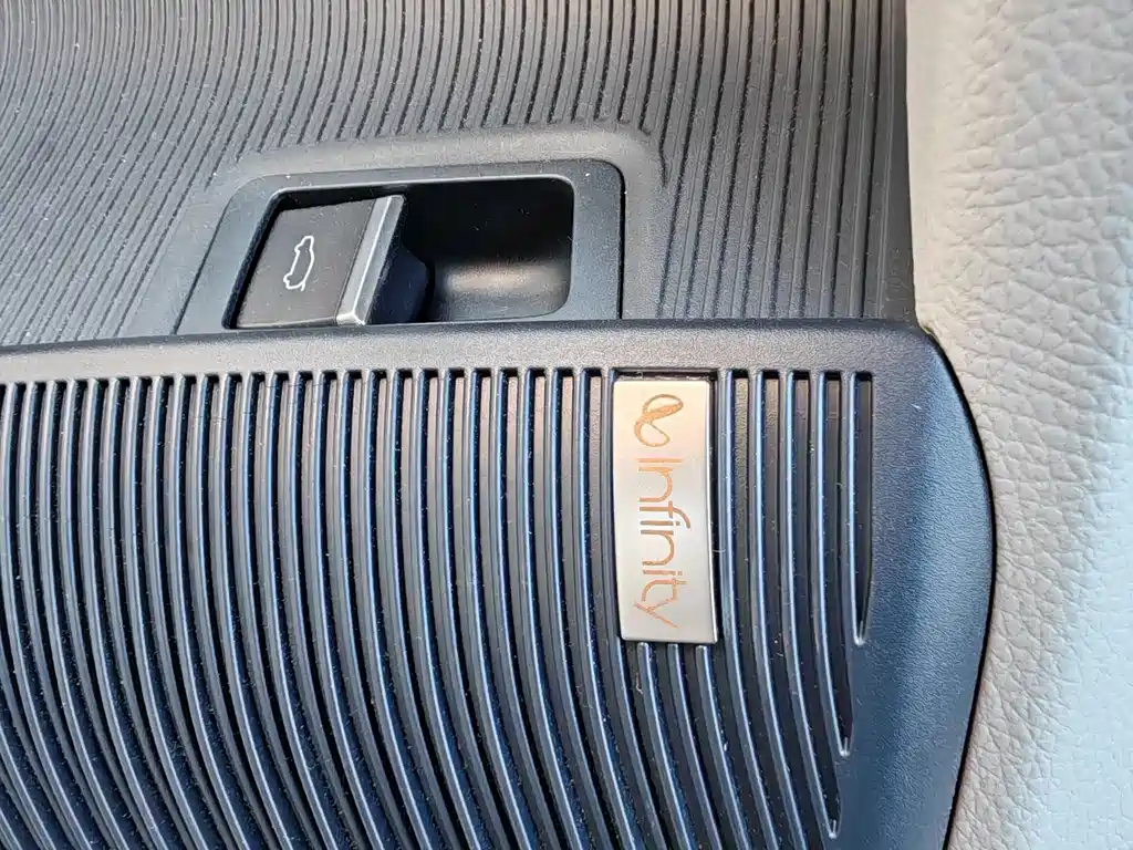 BYD PLUS New Energy — миниатюра 19