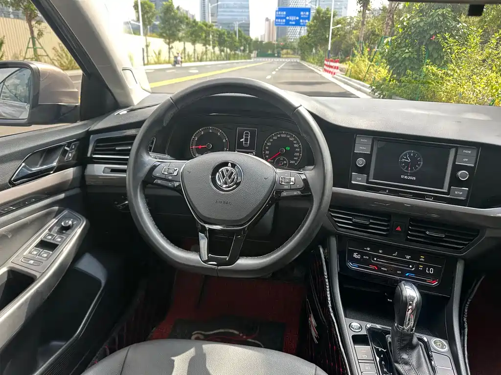 Volkswagen Bora — миниатюра 10