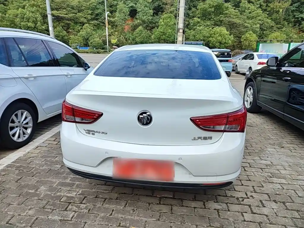 Buick Verano — миниатюра 6