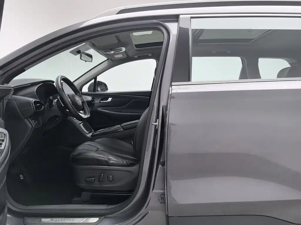 Hyundai Santa Fe — миниатюра 10