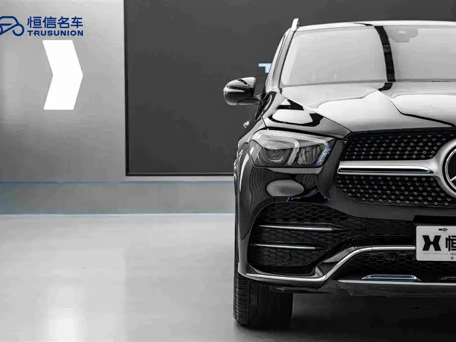 Mercedes-Benz GLE (Import) — миниатюра 8