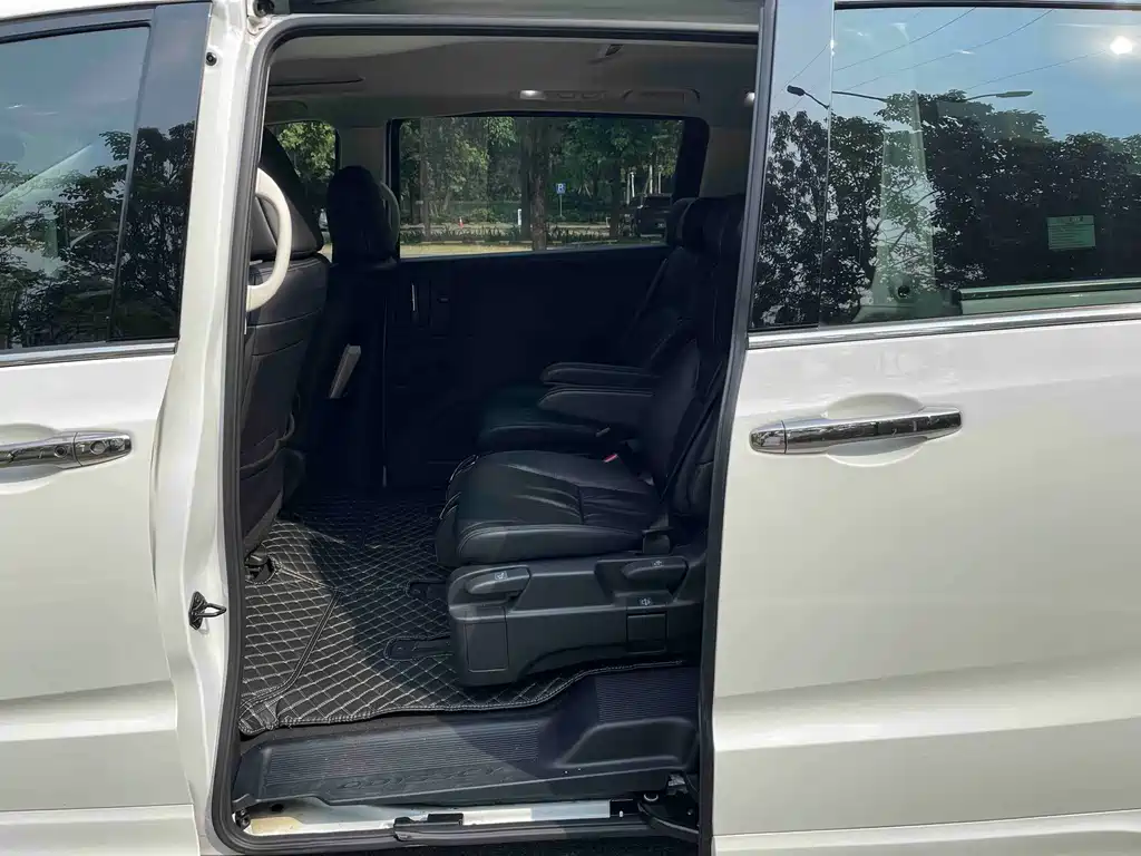 Honda Odyssey — миниатюра 9