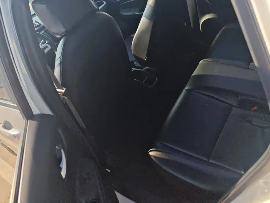 Honda Fit — миниатюра 11