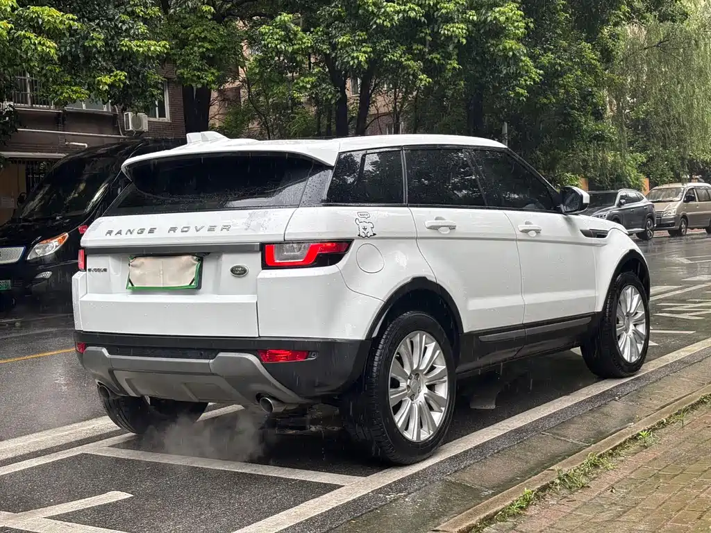Land Rover Evoque — миниатюра 5