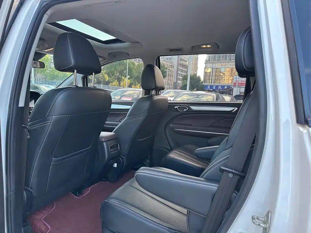 GAC Motor Trumpchi M6 — миниатюра 11