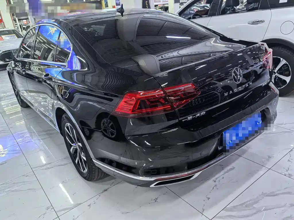 Volkswagen Magotan — миниатюра 4
