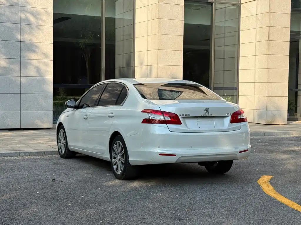 Peugeot 408 — миниатюра 16