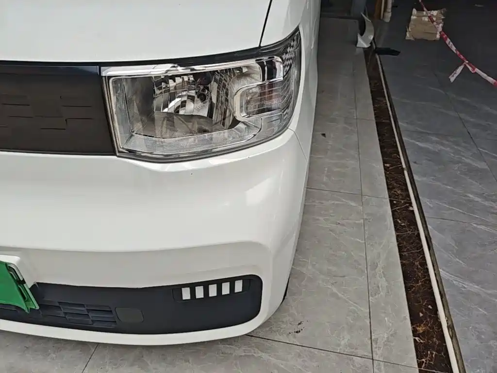 Wuling MINIEV — миниатюра 24