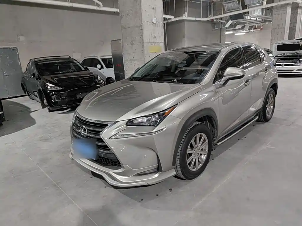 Lexus NX 2015 200