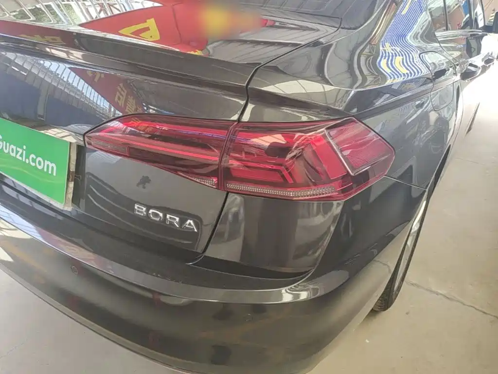 Volkswagen Bora — миниатюра 8