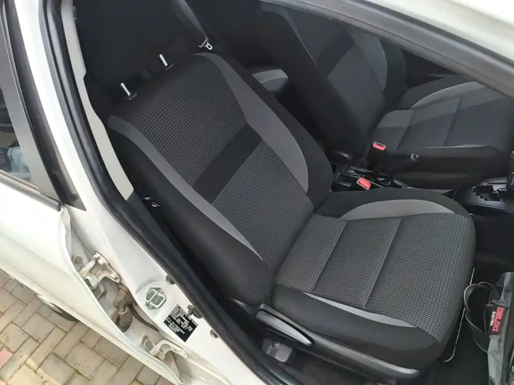 Toyota Vios — миниатюра 25