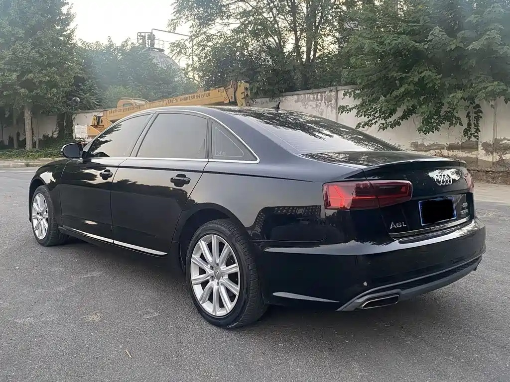 Audi A6L — миниатюра 7