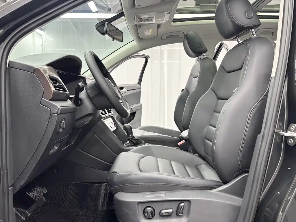 Volkswagen Tharu — миниатюра 24