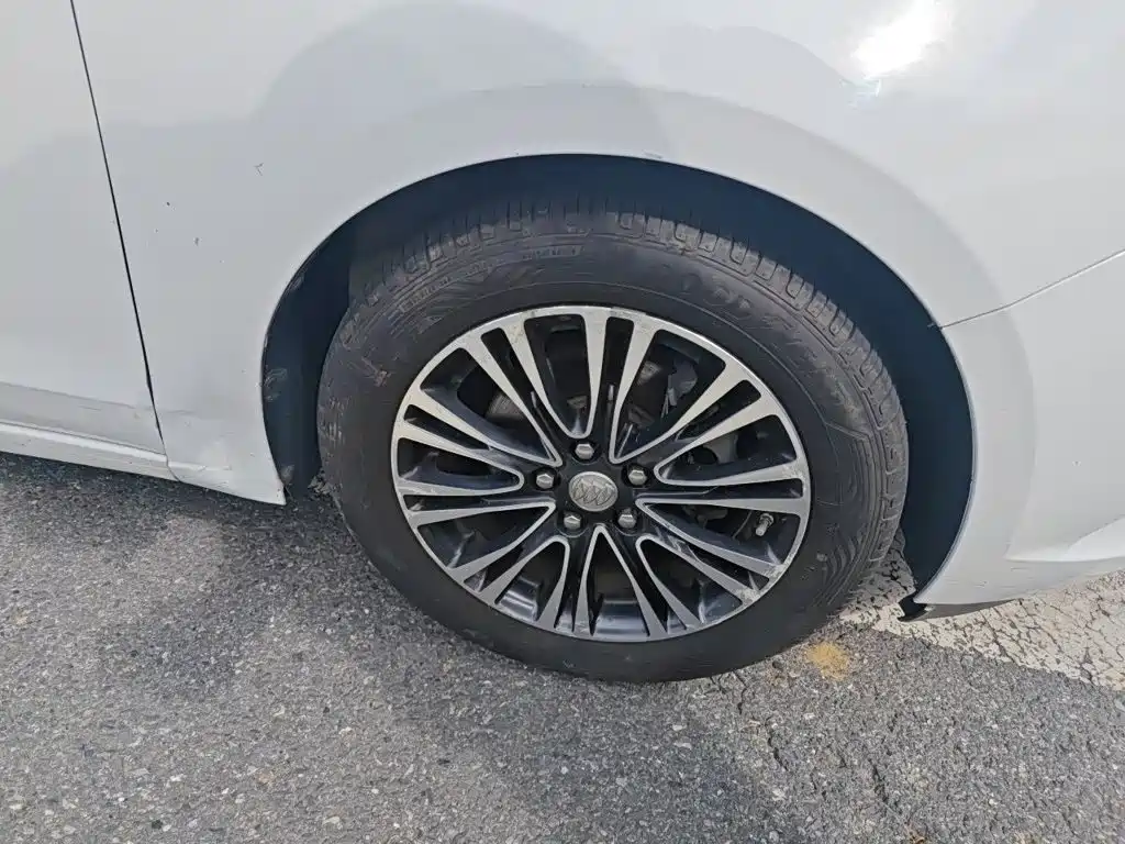 Buick Excelle — миниатюра 25