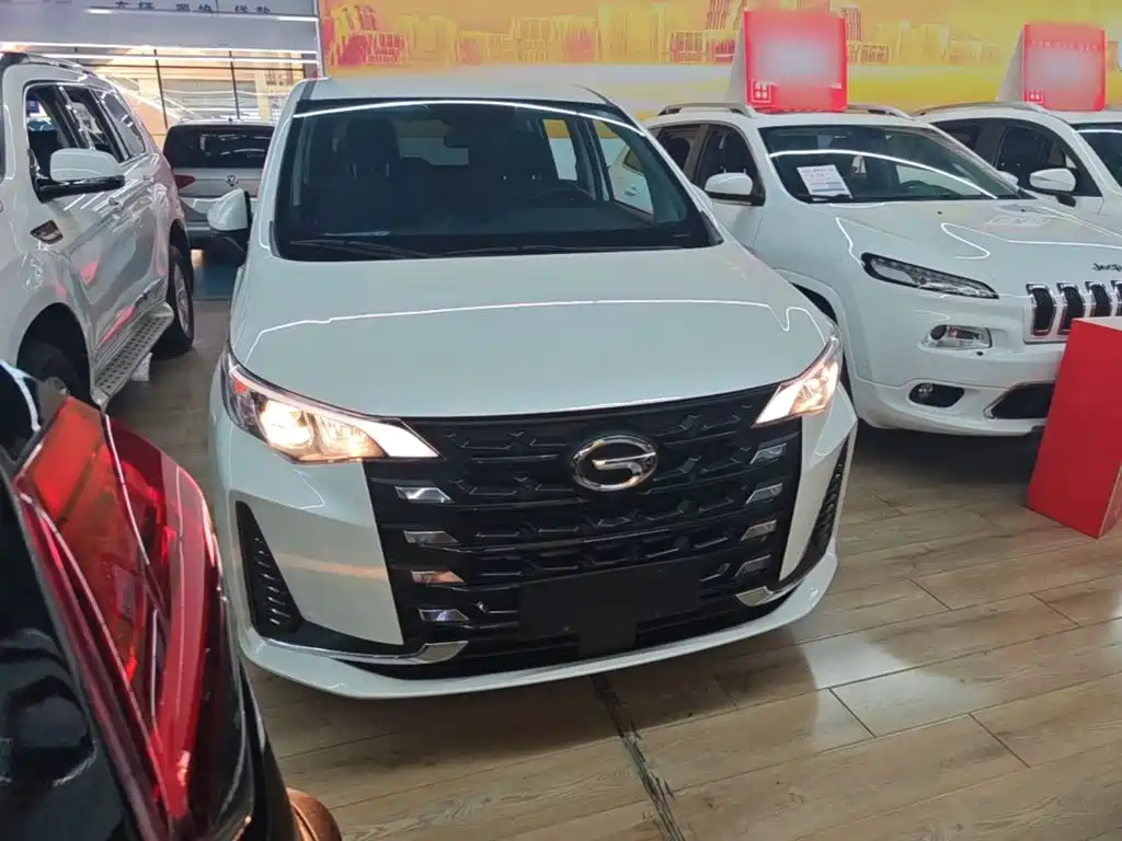 GAC Motor Trumpchi M6 — миниатюра 4