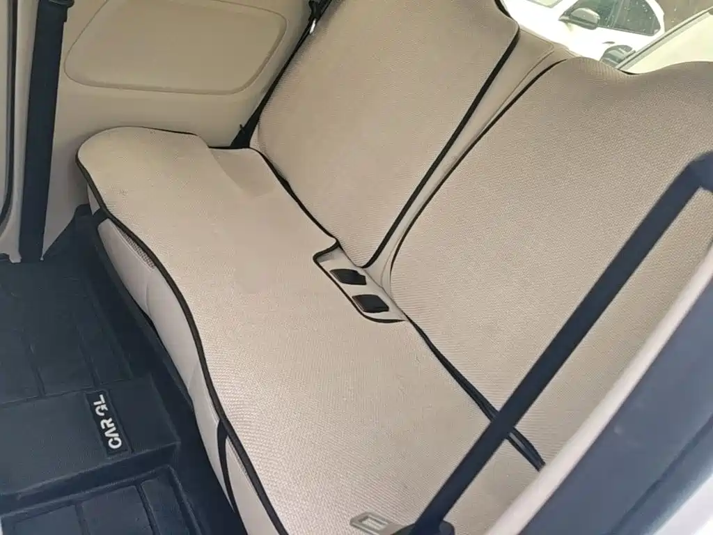 Wuling MINIEV — миниатюра 17