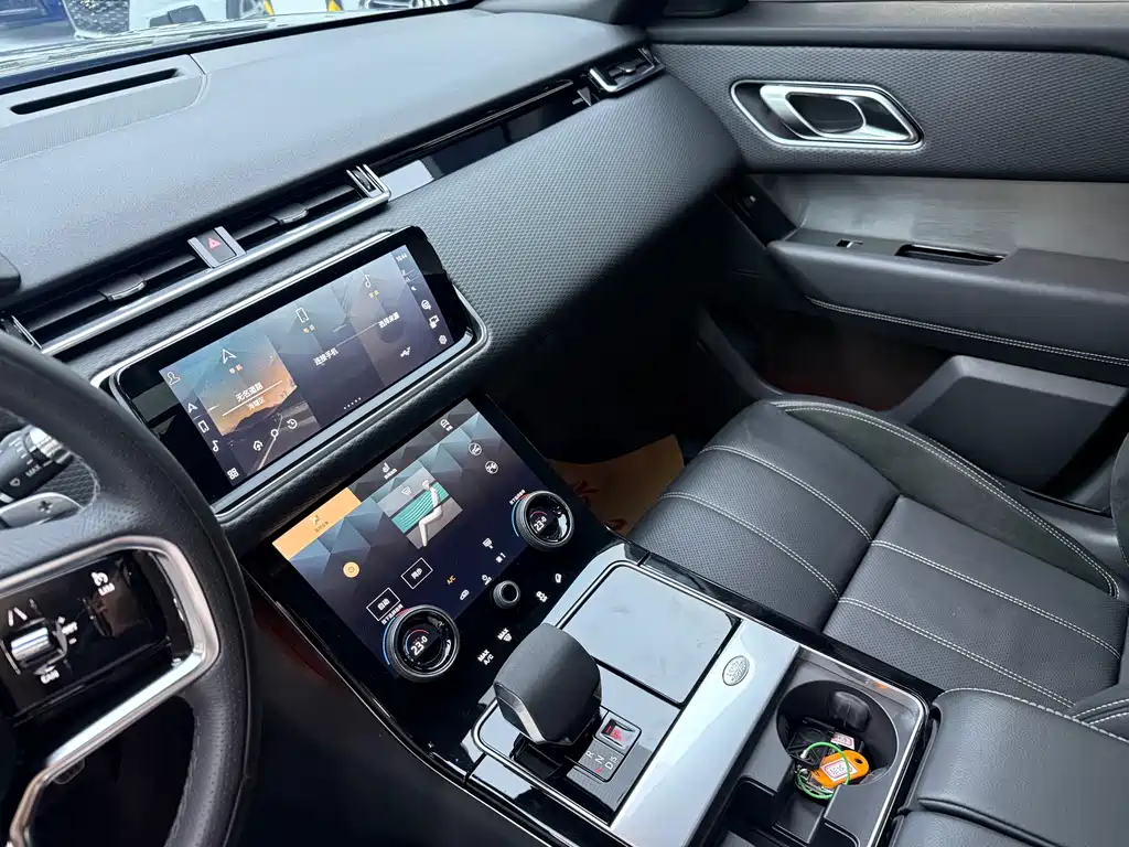 Land Rover Velar — миниатюра 13