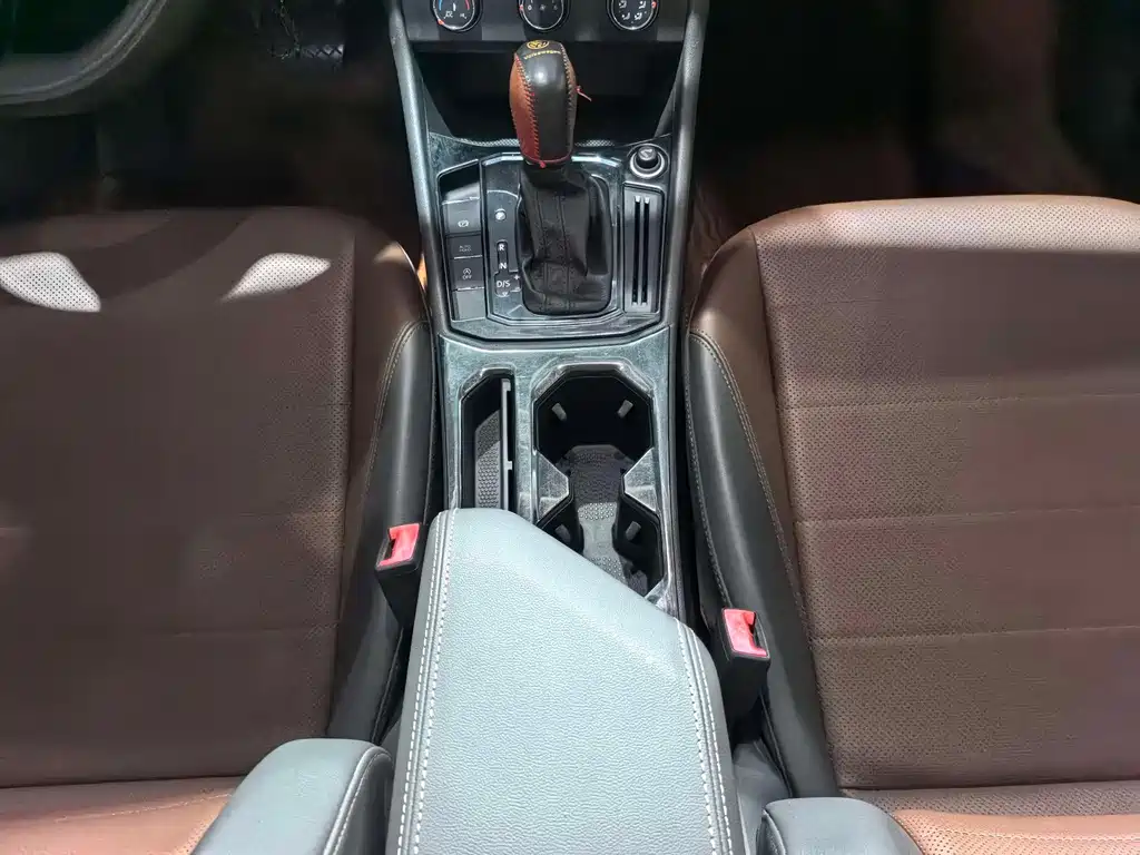 Volkswagen Lavida — миниатюра 14