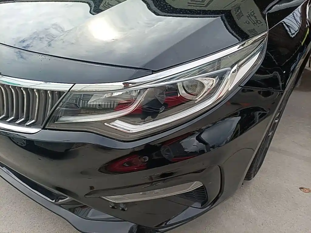 Kia K5 — миниатюра 24