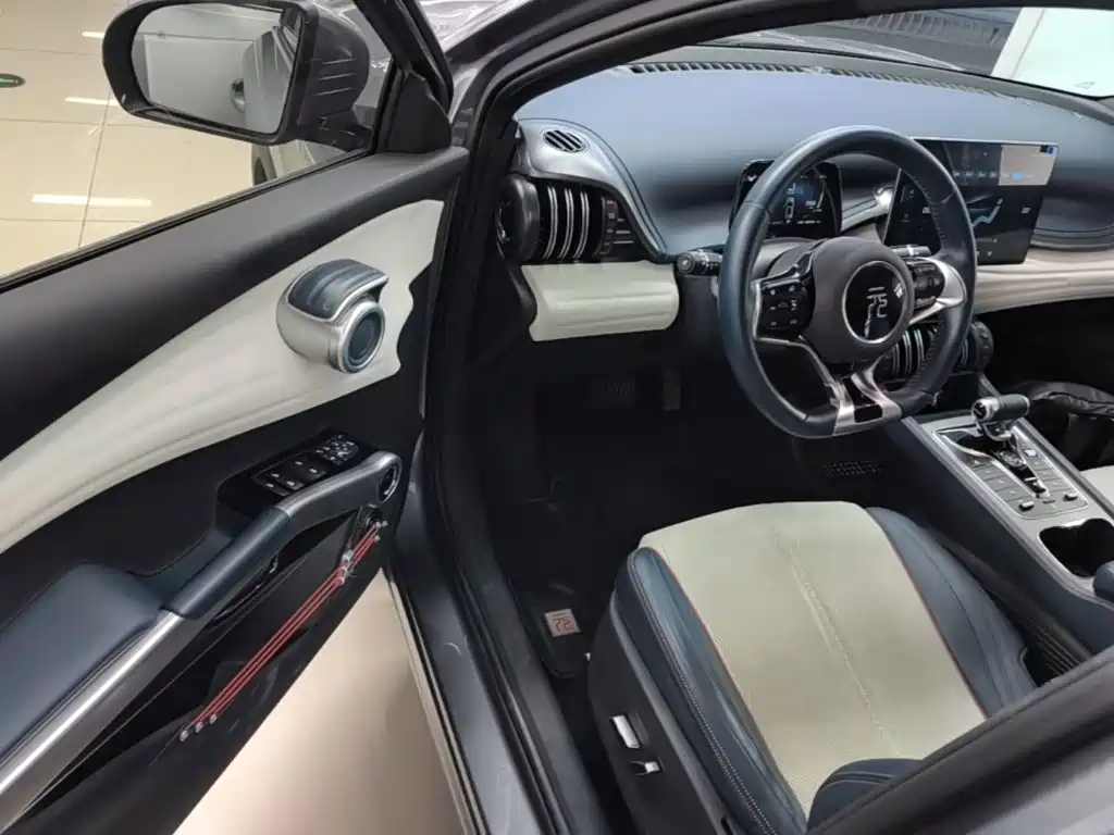 BYD Yuan Plus — миниатюра 16