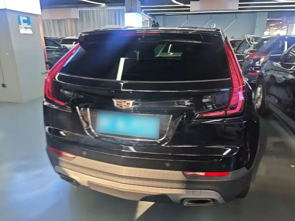 Cadillac XT4 — миниатюра 6