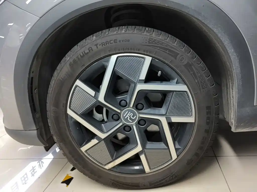 BYD Yuan Plus — миниатюра 23