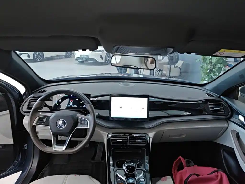 BYD Qin PLUS — миниатюра 10