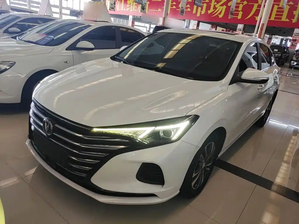 Changan Eado — миниатюра 2