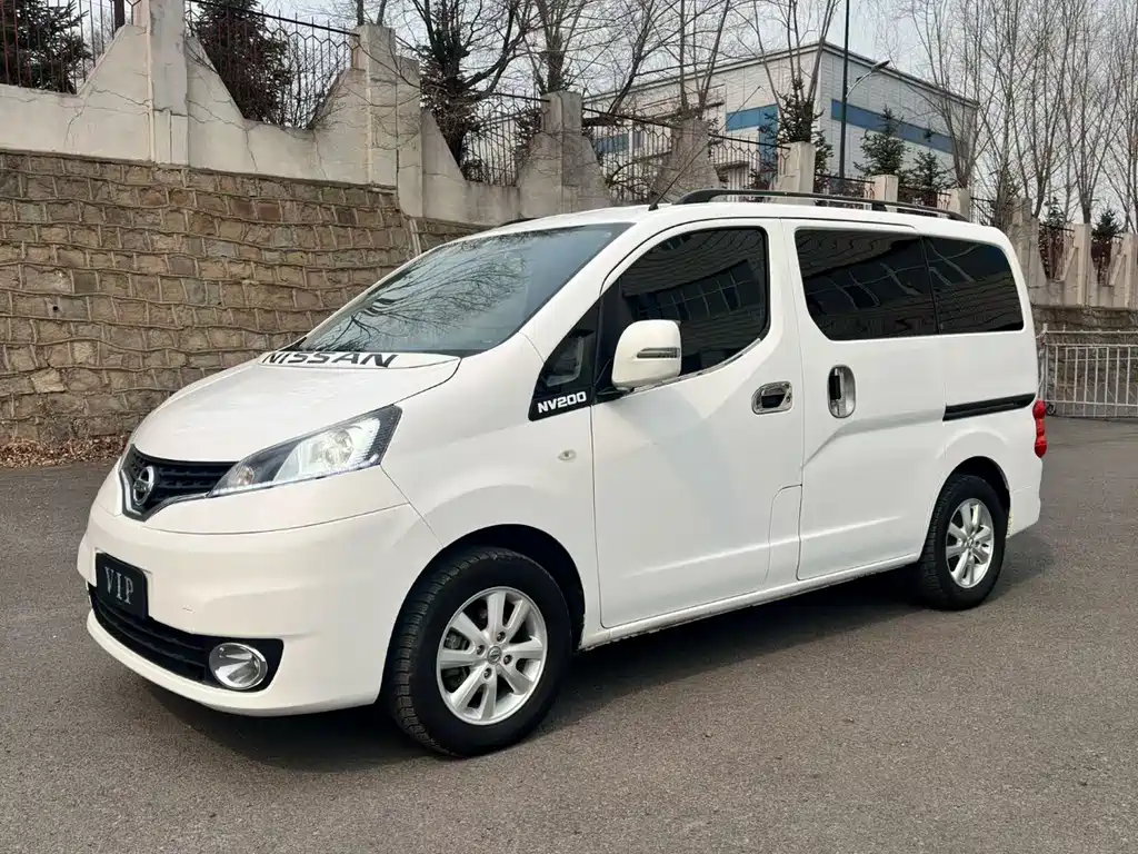 Nissan NV200 2014