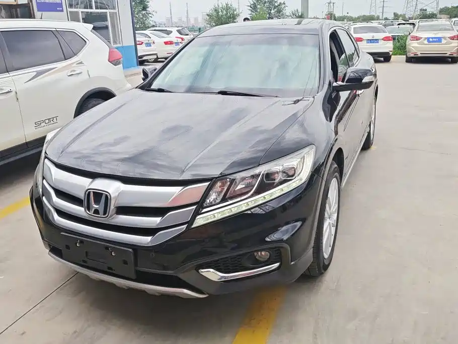 Honda Crosstour 2014 2.4L Luxury