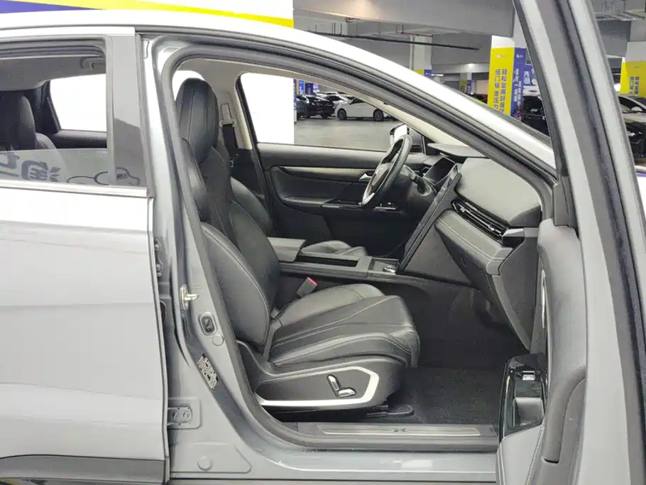 XPeng G3 — миниатюра 8