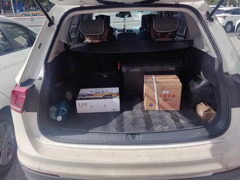 Volkswagen Tiguan L — миниатюра 4