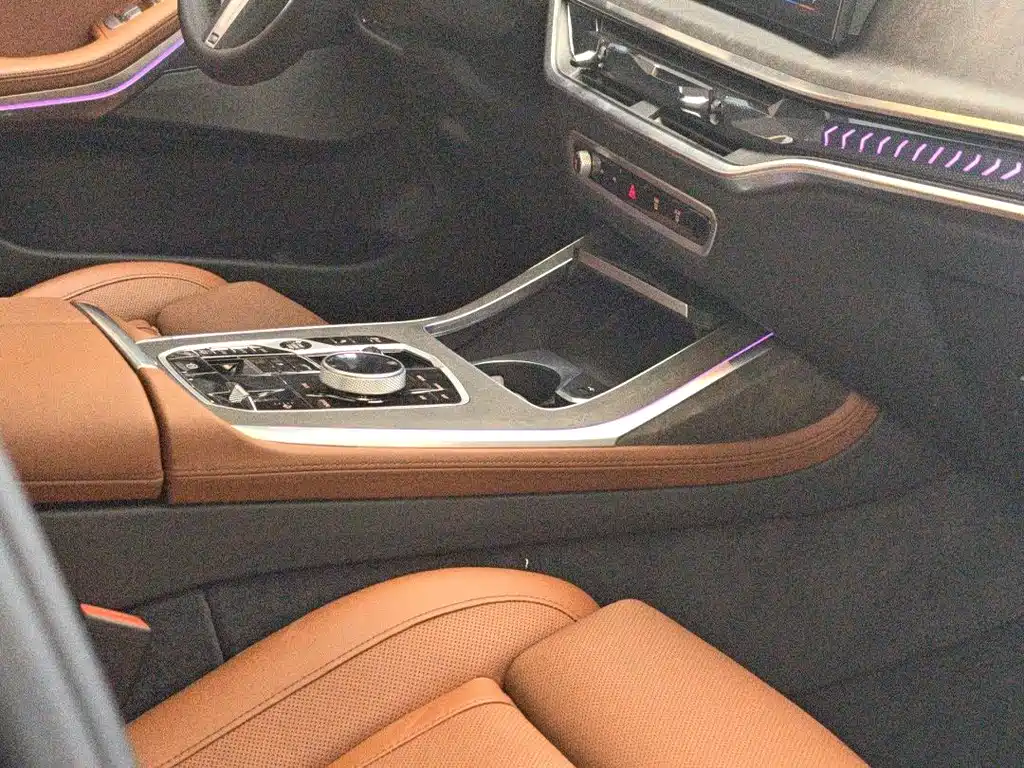 BMW X7 — миниатюра 5