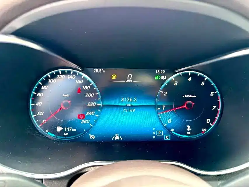 Mercedes-Benz GLC — миниатюра 9