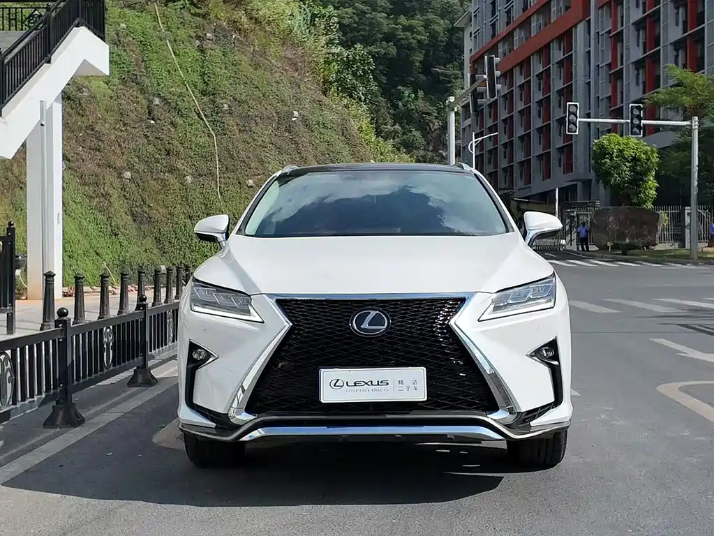 Lexus RX — миниатюра 2