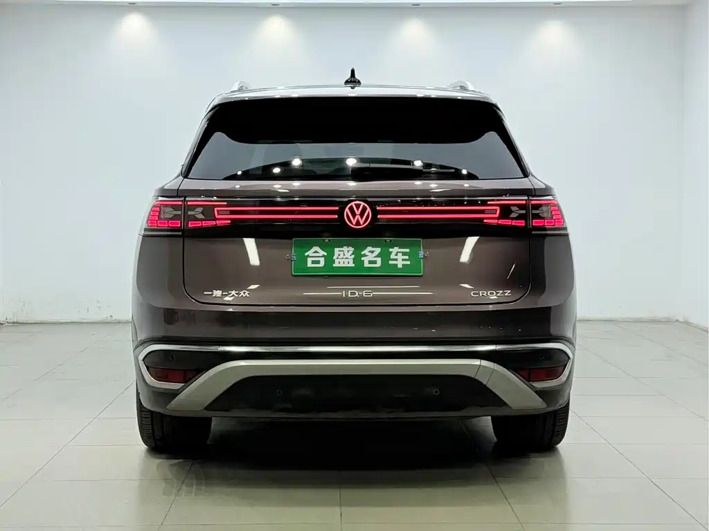 Volkswagen ID.6 Crozz — миниатюра 18