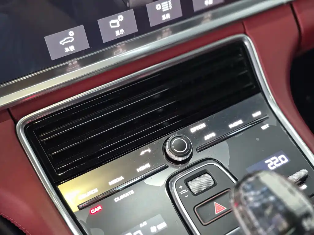 Porsche Panamera — миниатюра 13