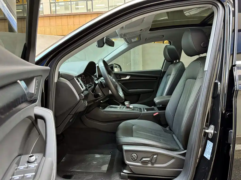 Audi Q5L — миниатюра 9