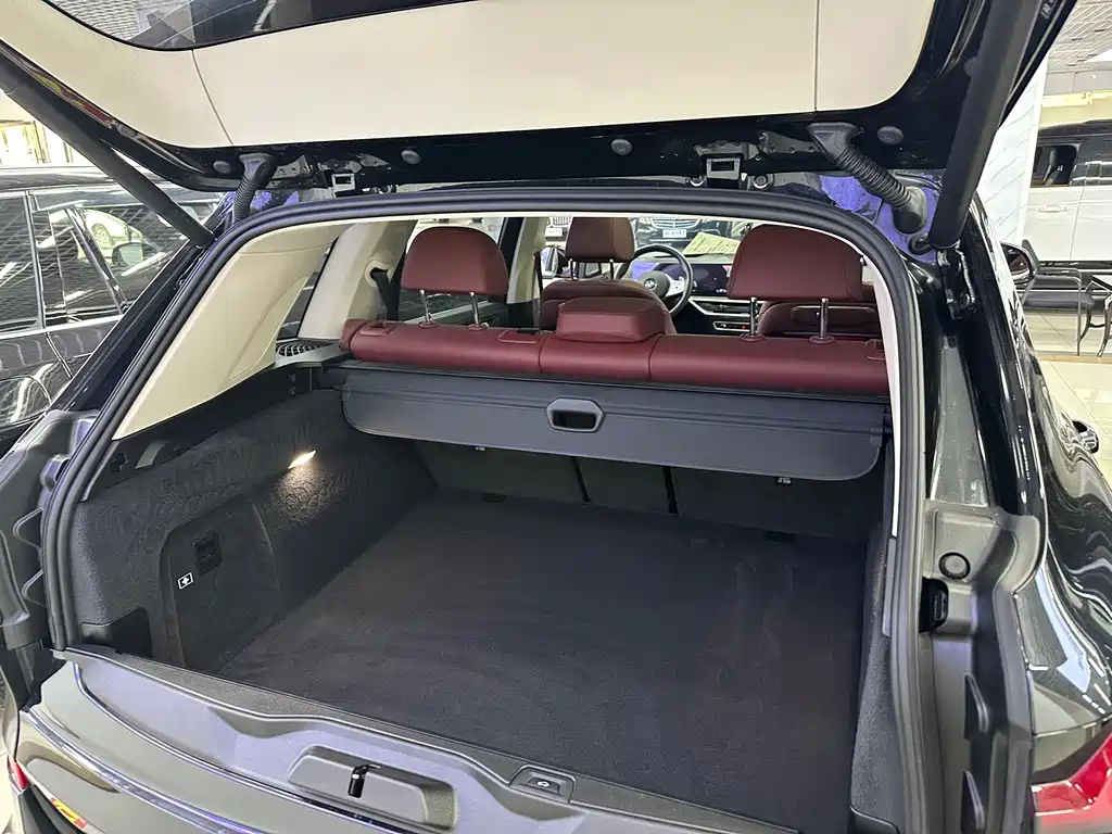 BMW X5 — миниатюра 14