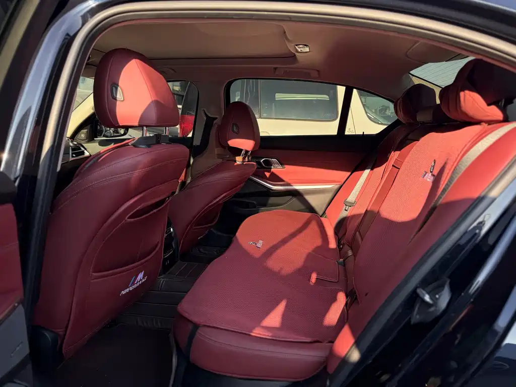 BMW 3 Series — миниатюра 7