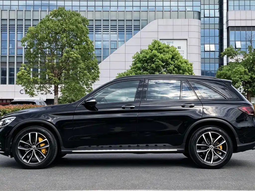 Mercedes-Benz GLC — миниатюра 10