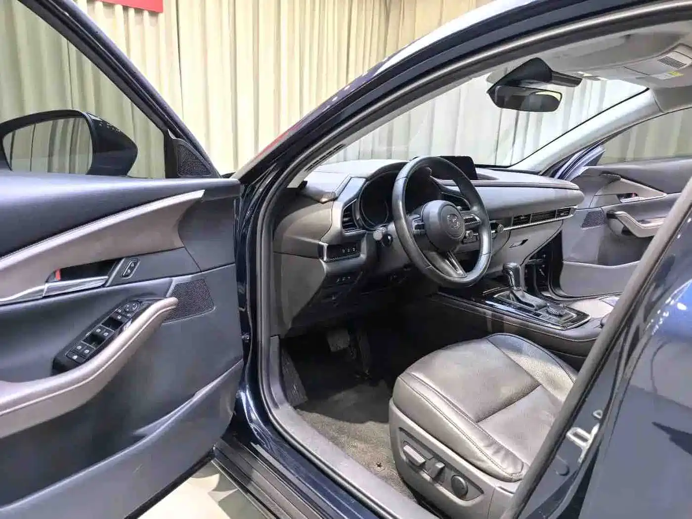 Mazda CX-30 2022 Синий из Китая, фото 4