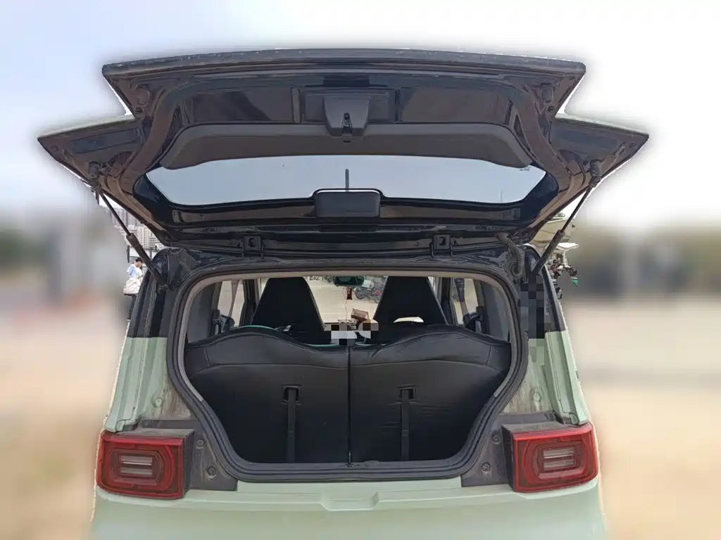 Wuling MINIEV — миниатюра 15