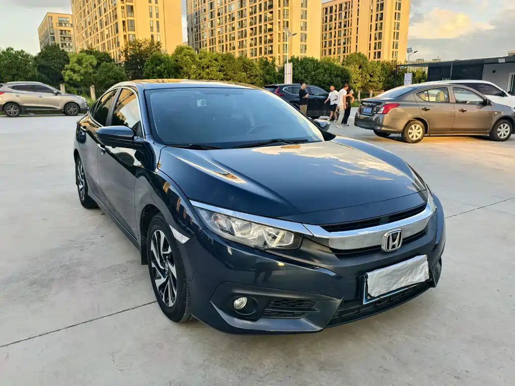 Honda Civic — миниатюра 3