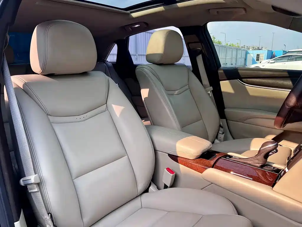 Cadillac XTS — миниатюра 17