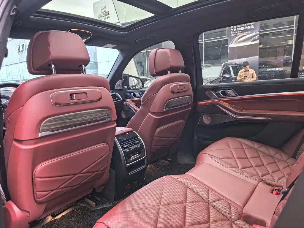 BMW X5 — миниатюра 7