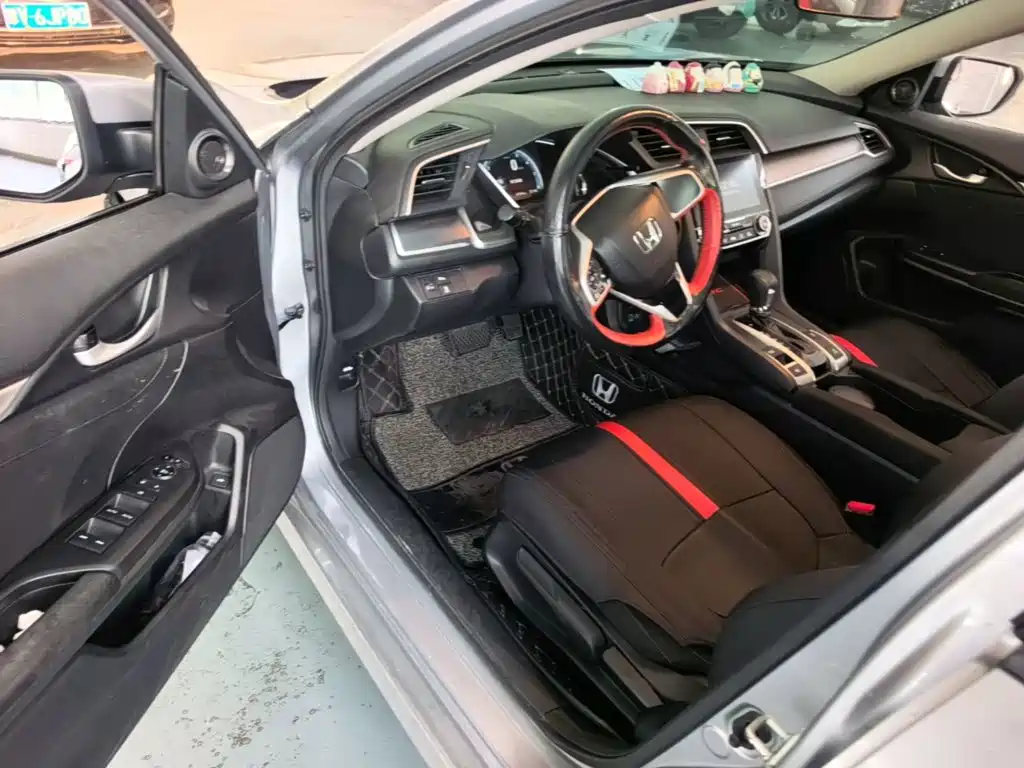 Honda Civic — миниатюра 16