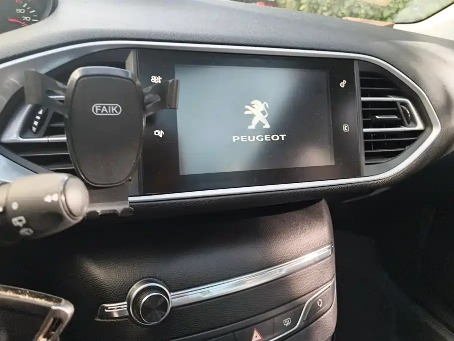 Peugeot 308S — миниатюра 13