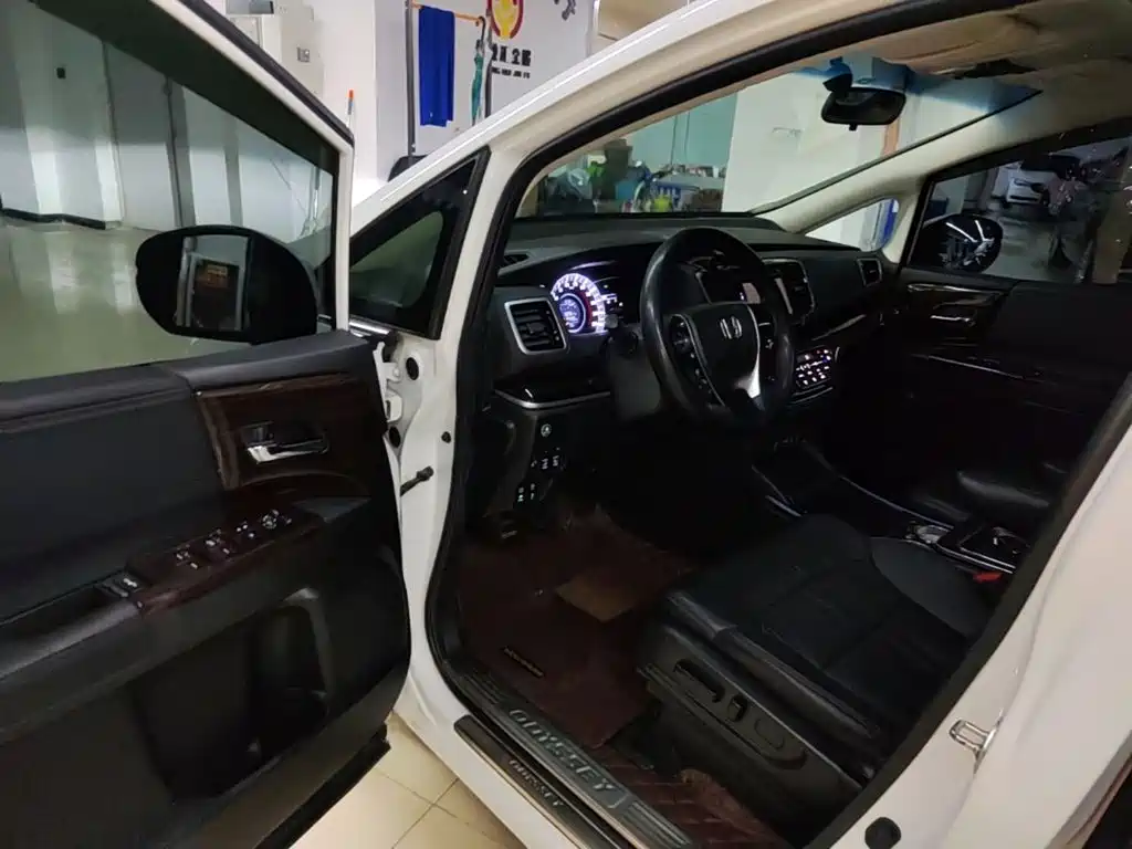 Honda Odyssey — миниатюра 16